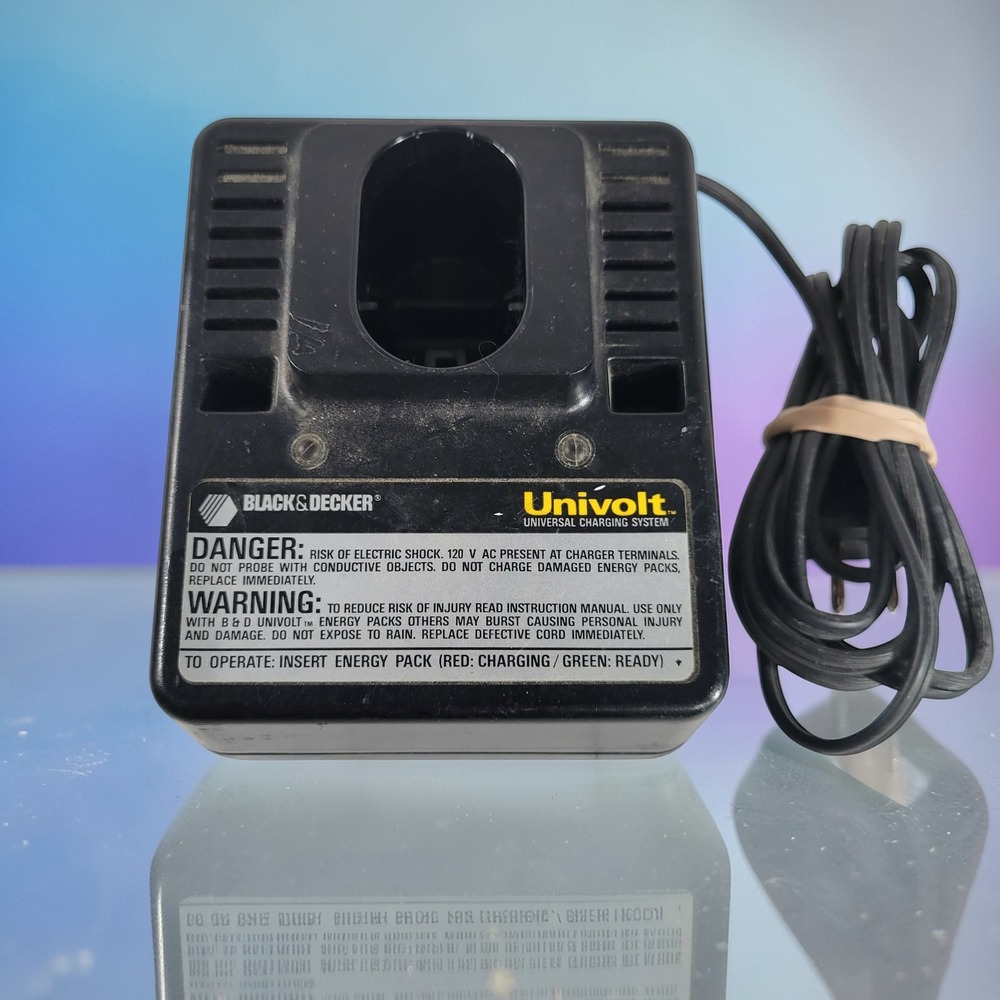 Black & Decker 98014 Univolt Universal Charging‎ System Type 2 Battery Charger